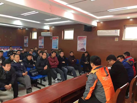 菲思盾壁掛爐煤改氣售后培訓(xùn)現(xiàn)場