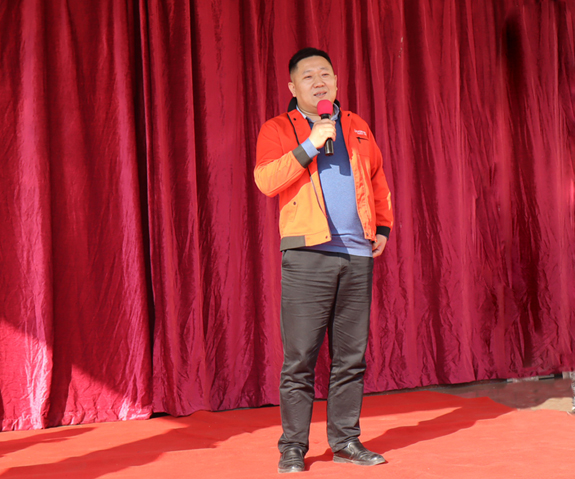 渠道王部長(zhǎng)代金牌銷售員發(fā)表感言