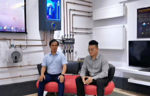 菲思盾壁掛爐專訪現(xiàn)場(chǎng)